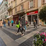 Konukevi Le Del Centro