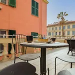 Konukevi Le Del Centro