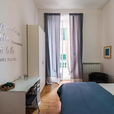 Le Del Centro Affittacamere Sanremo