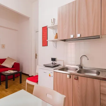 Le Del Centro Πανσιόν